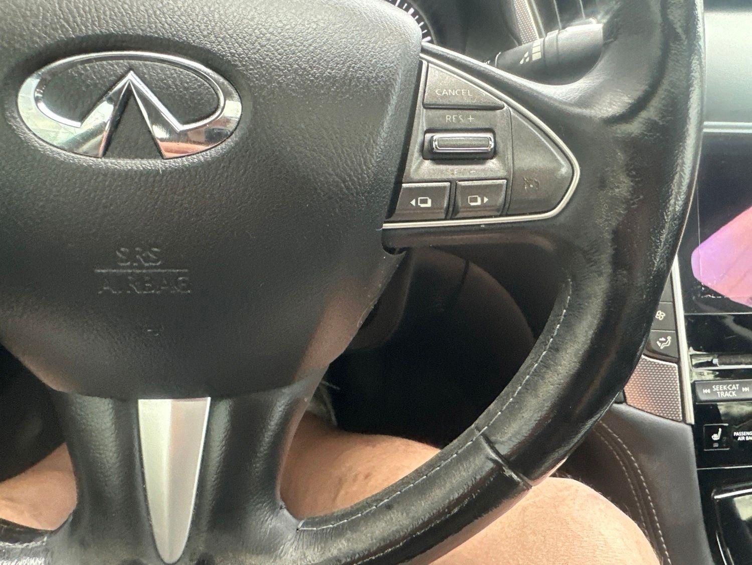 Infiniti Q50  2014