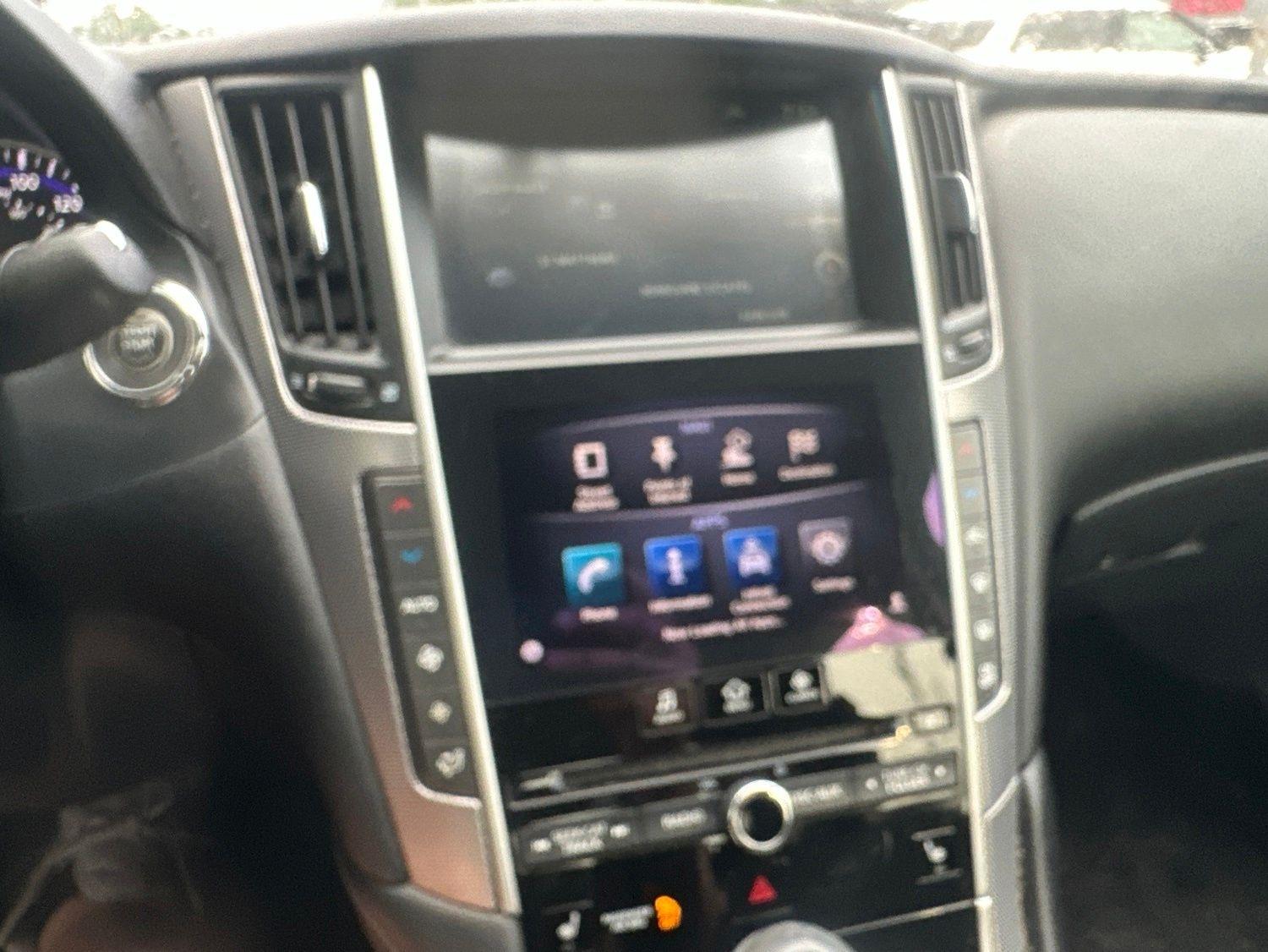 Infiniti Q50  2014