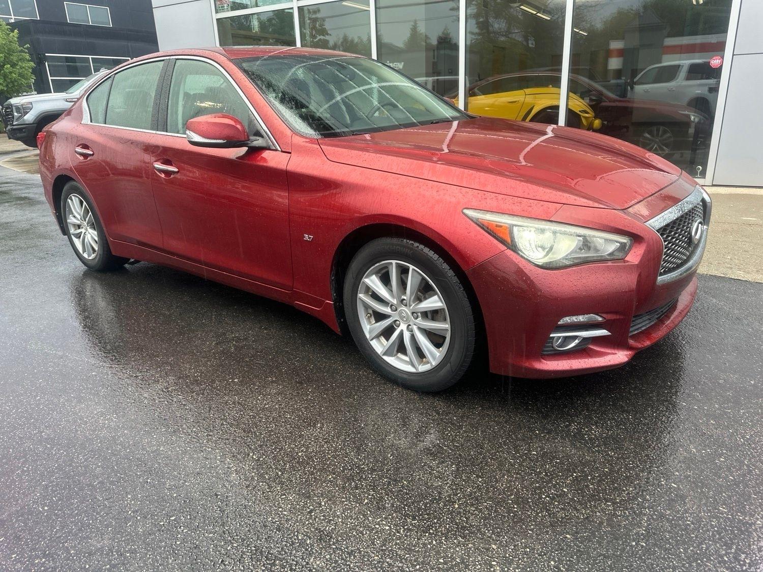 2014 Infiniti Q50 Premium