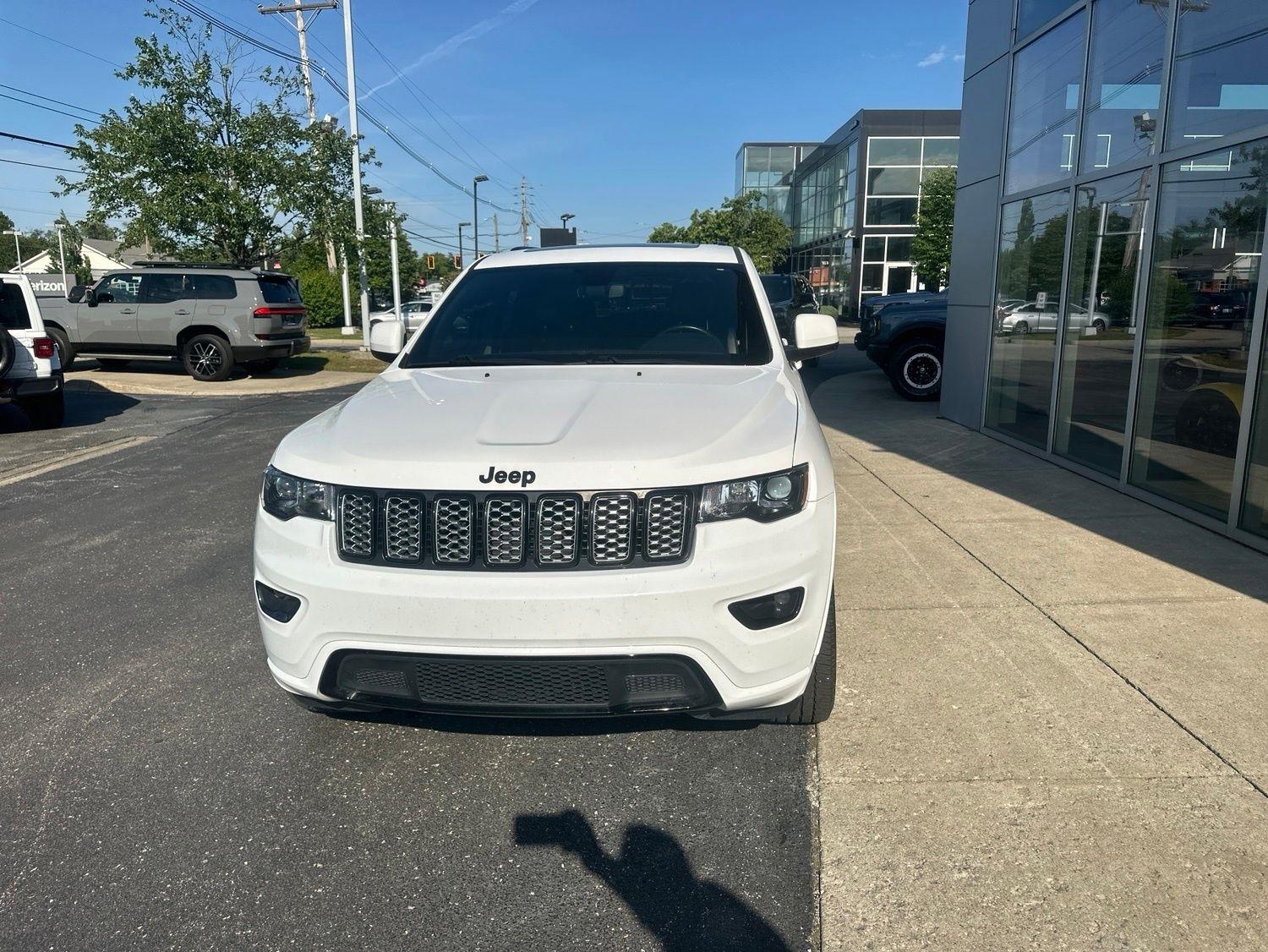 Jeep Grand Cherokee  2019