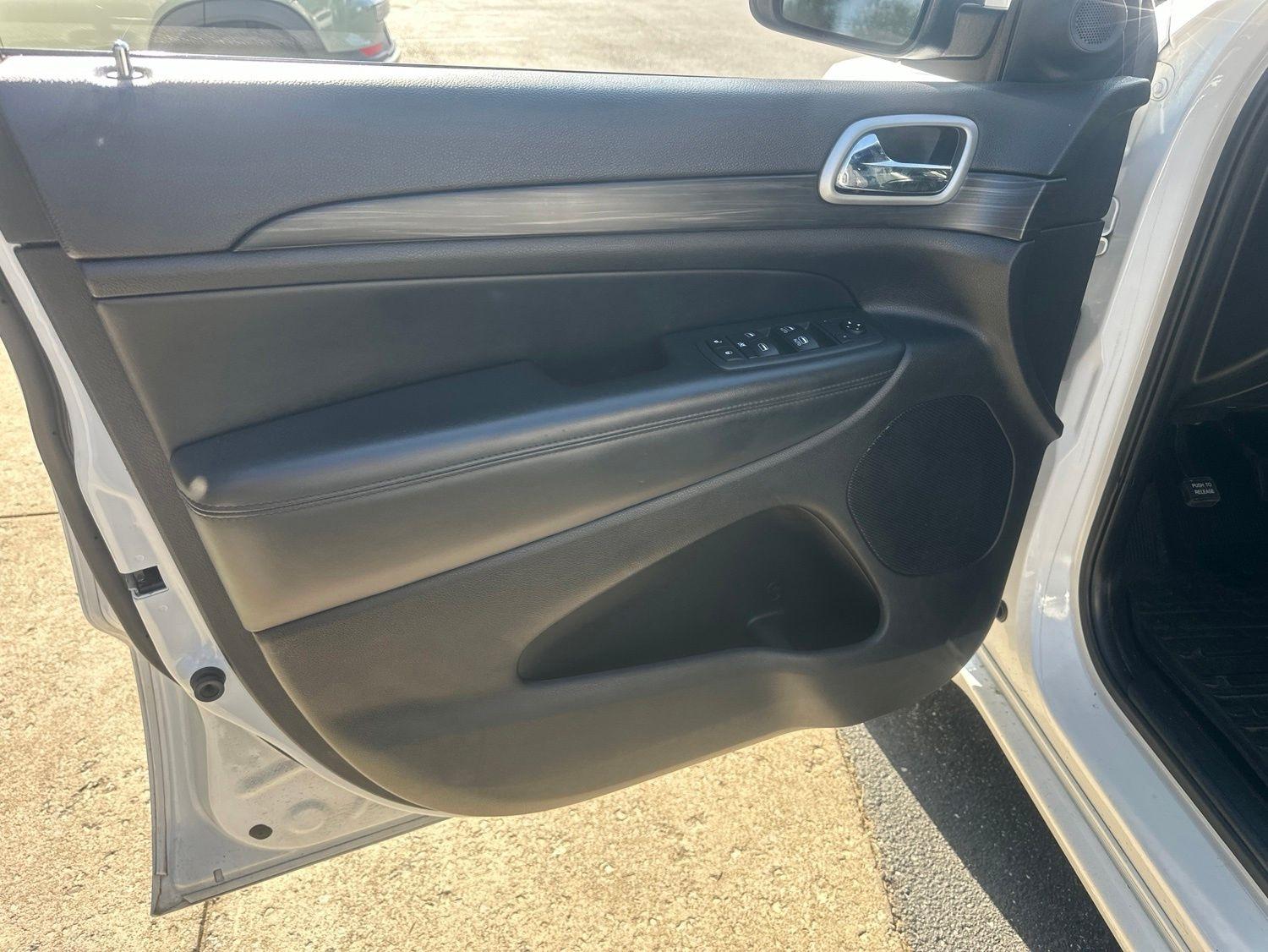 Jeep Grand Cherokee  2019