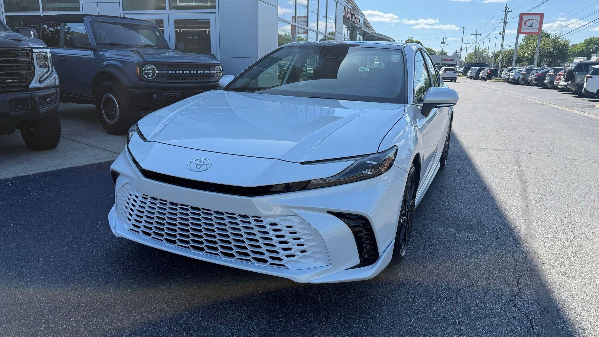 Toyota Camry  2026