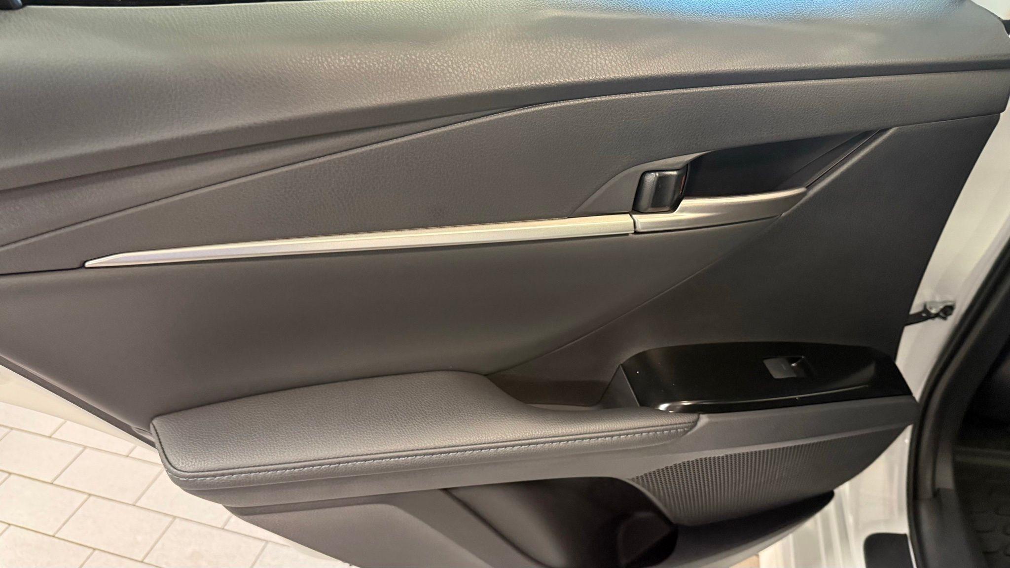 Toyota Camry  2026