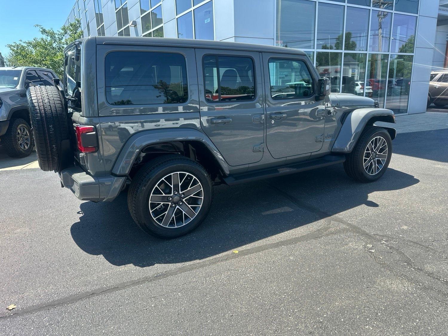 Jeep Wrangler  2023