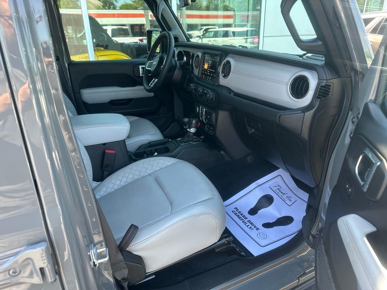 Jeep Wrangler  2023