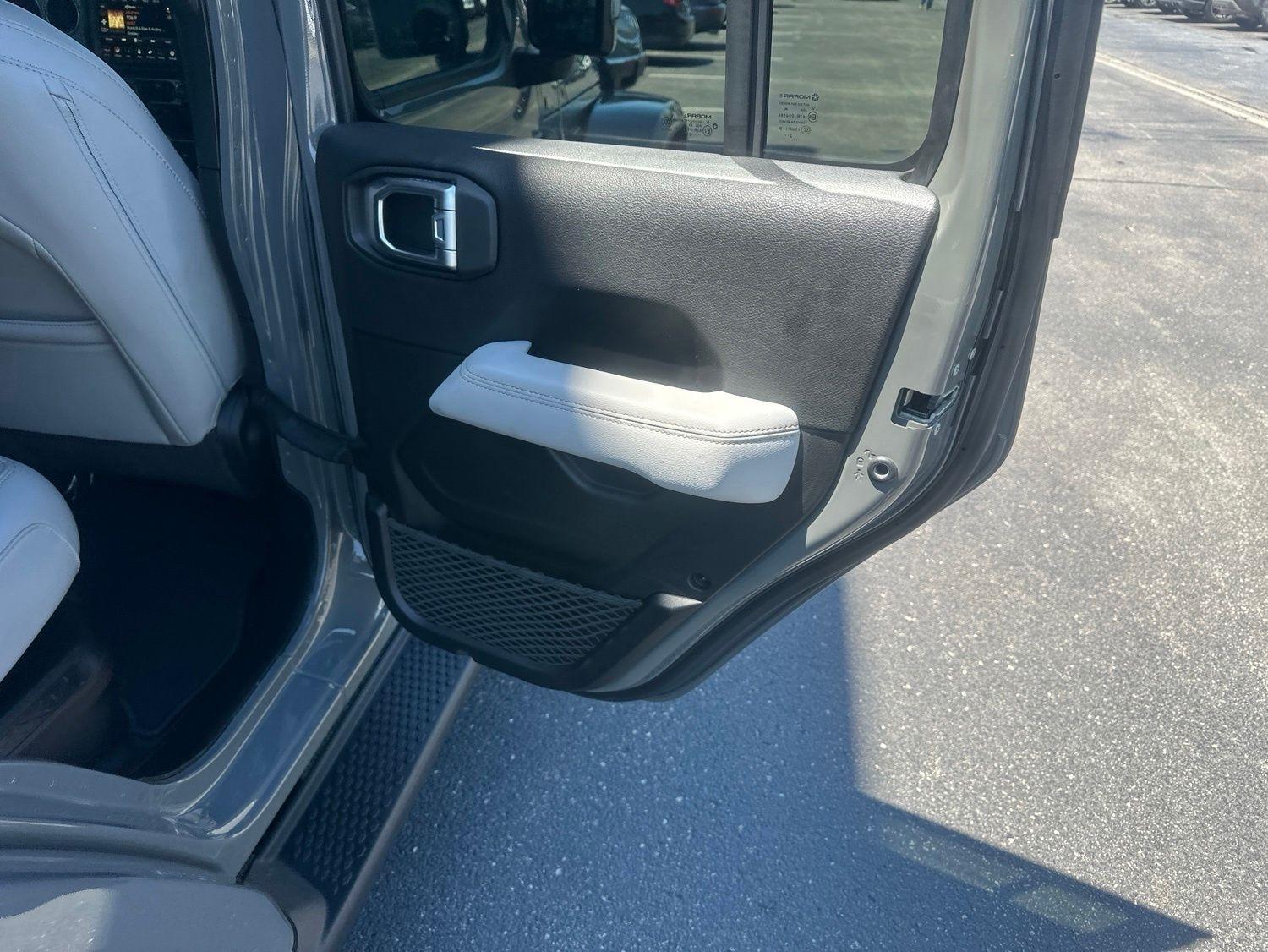 Jeep Wrangler  2023