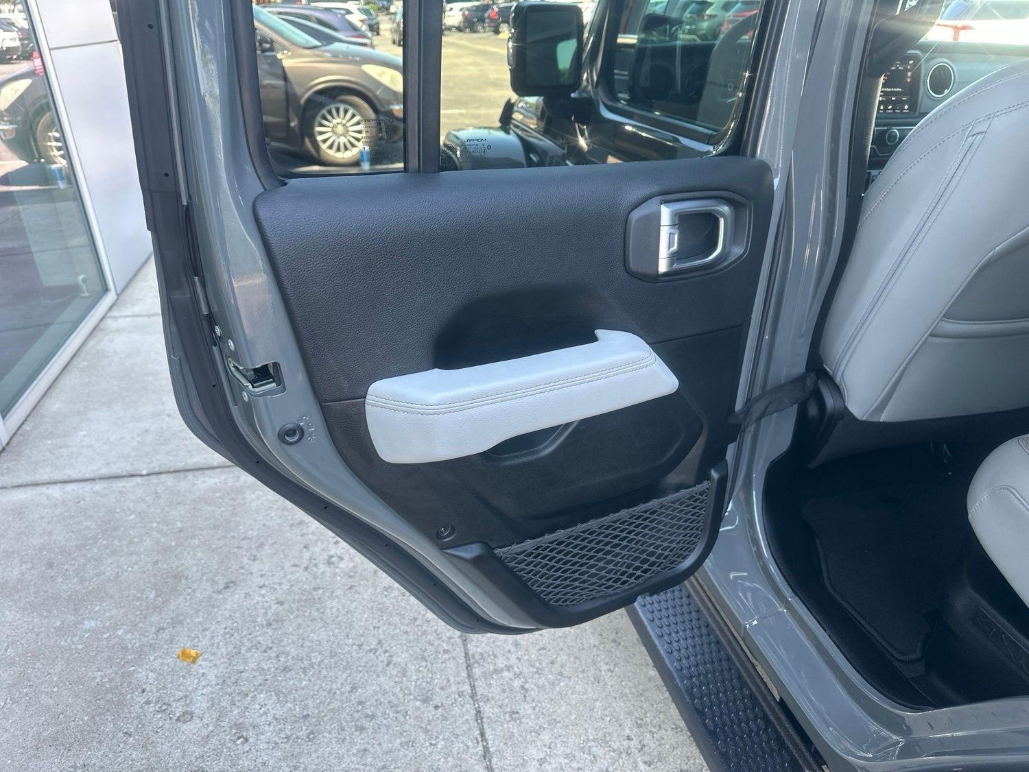 Jeep Wrangler  2023