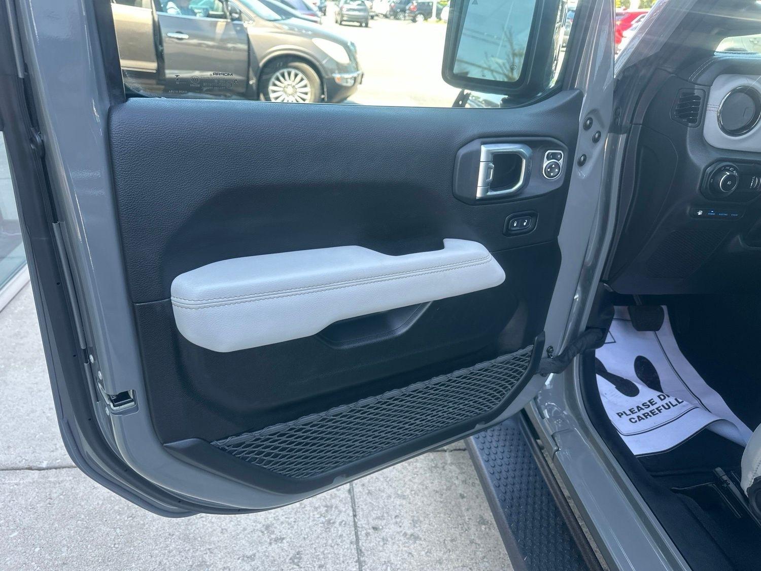 Jeep Wrangler  2023
