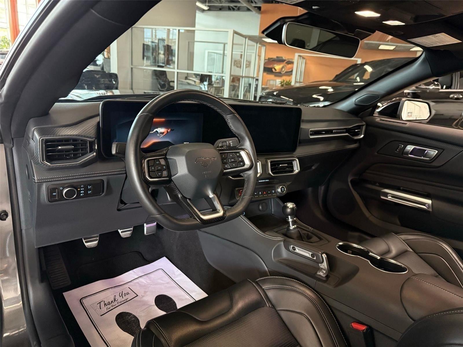 Ford Mustang  2025