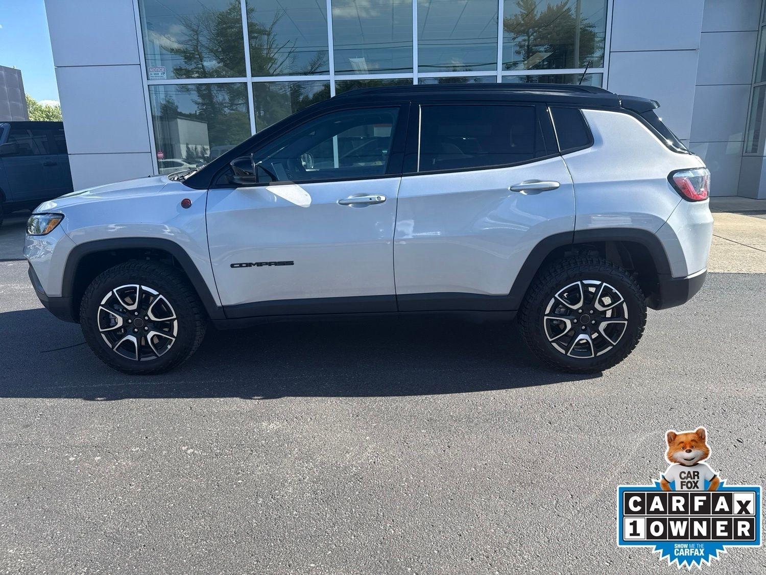 2025 Jeep Compass Trailhawk