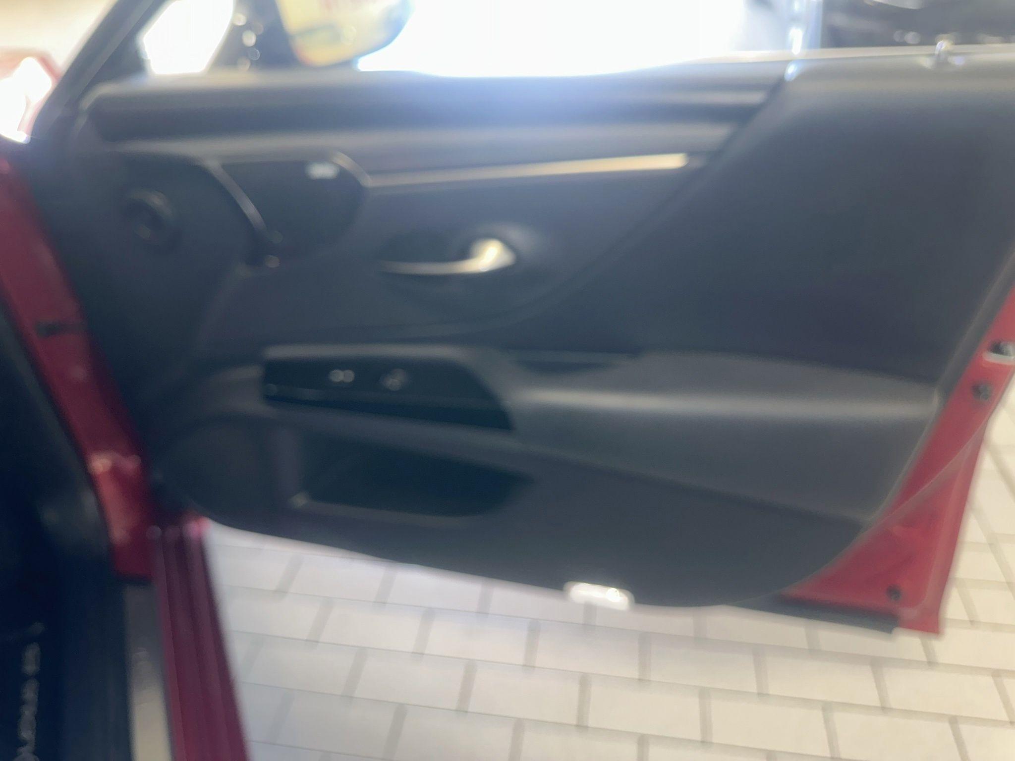Lexus ES  2024
