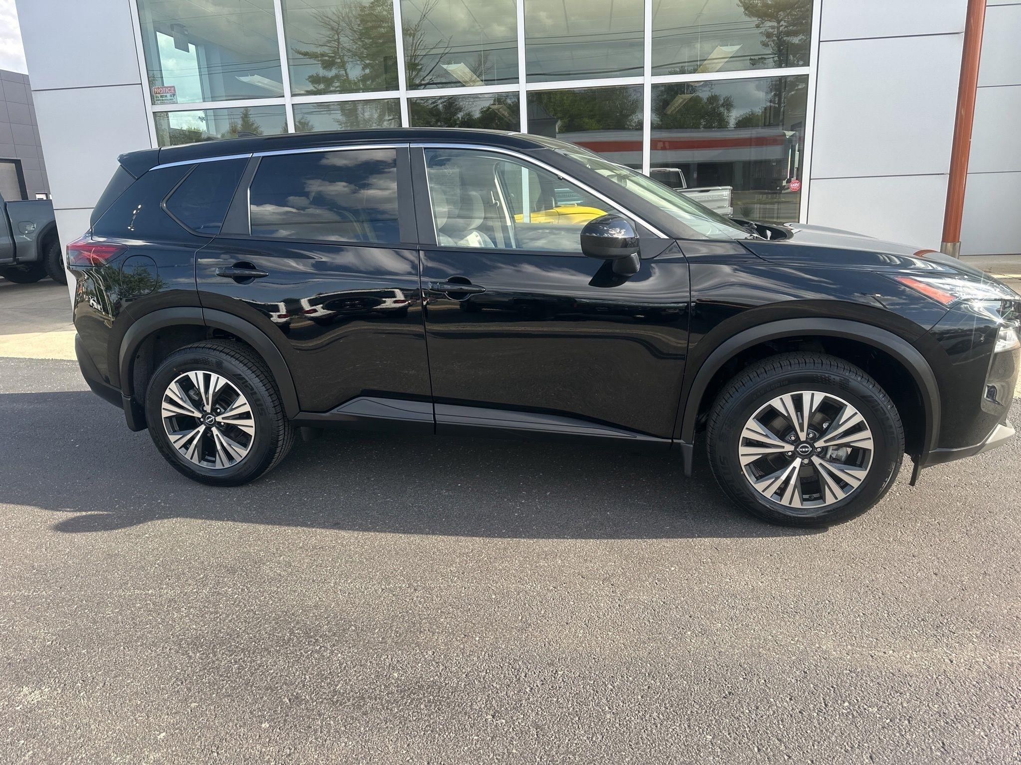 Nissan Rogue  2023