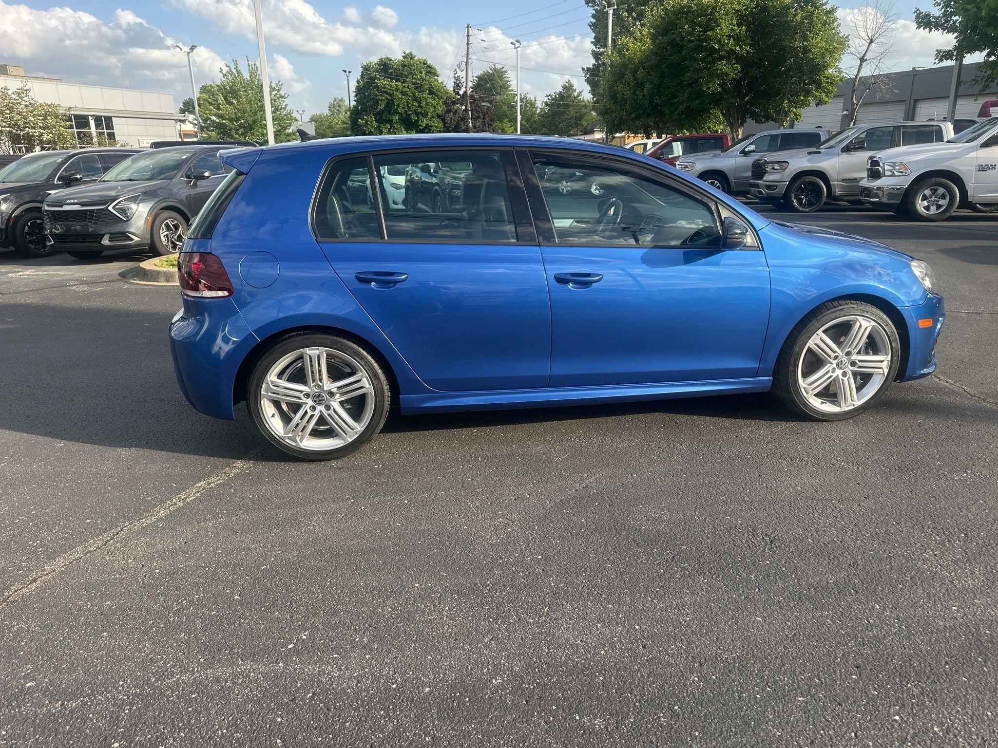 2013 Volkswagen Golf 2.0L 4-door's photo