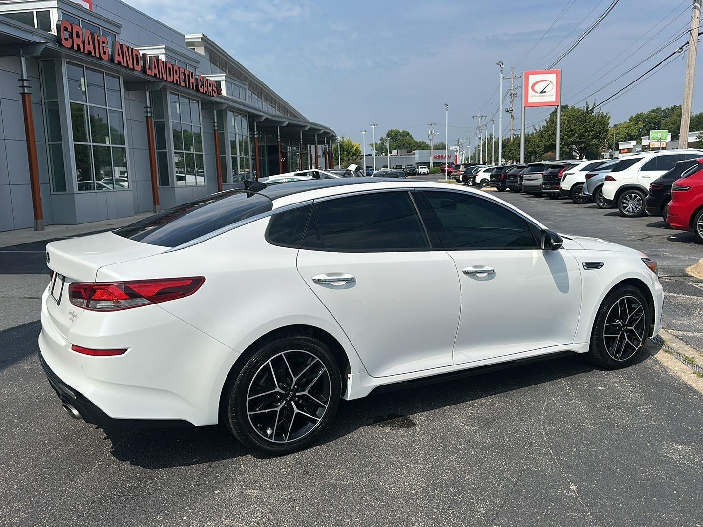 Kia Optima  2020