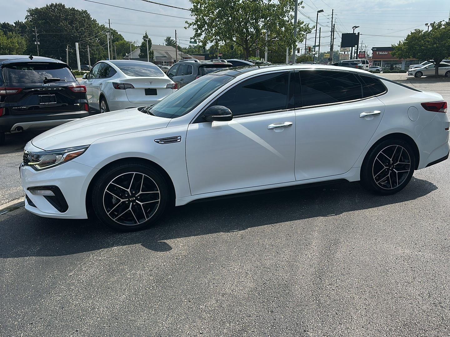 Kia Optima  2020
