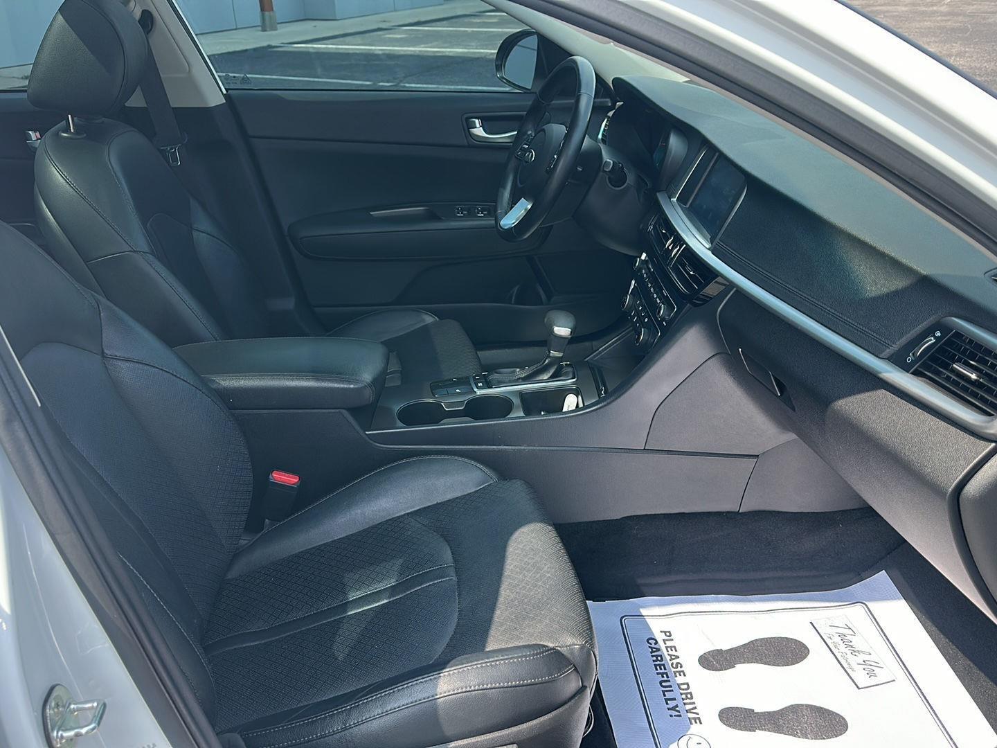 Kia Optima  2020