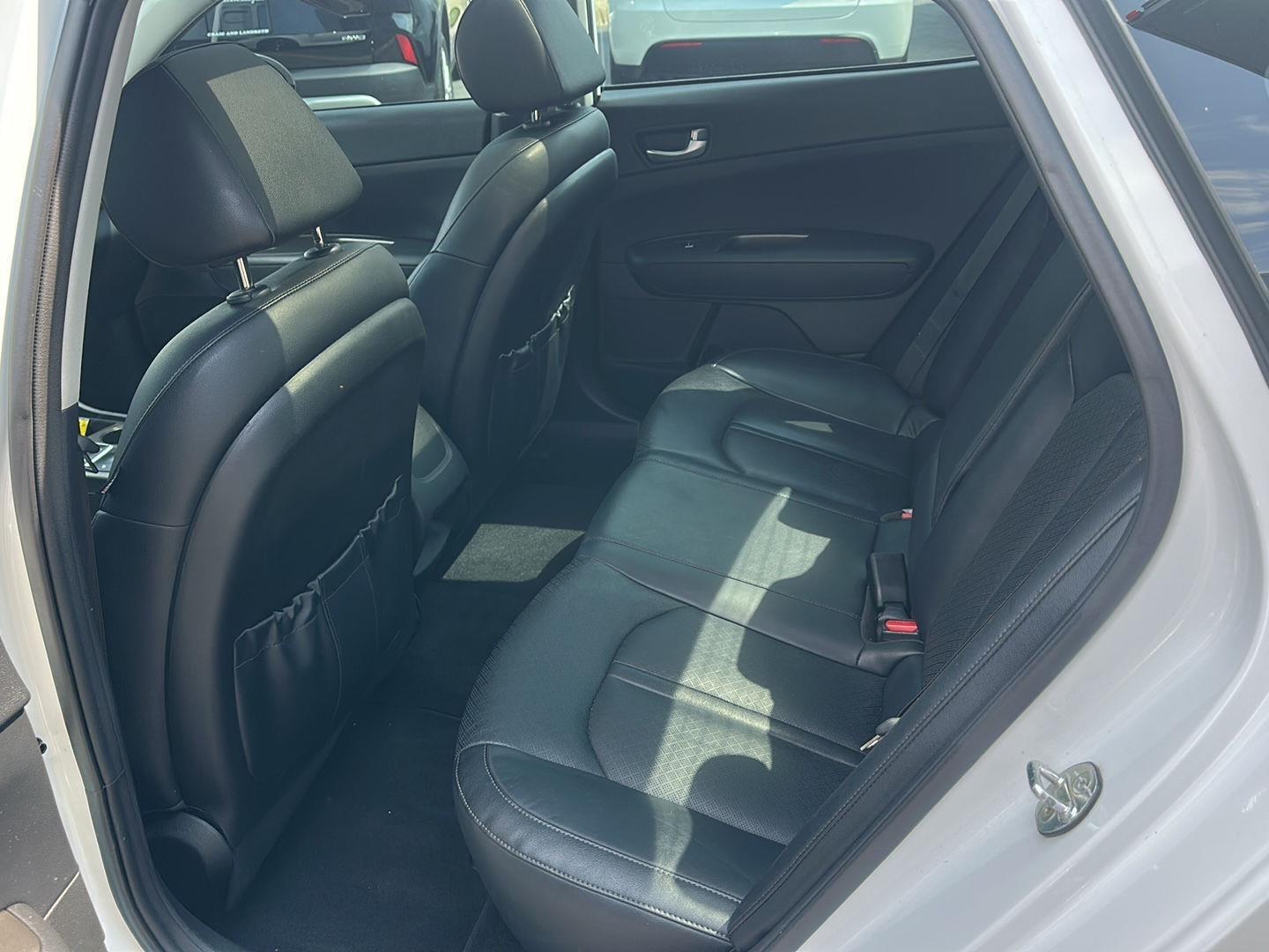 Kia Optima  2020