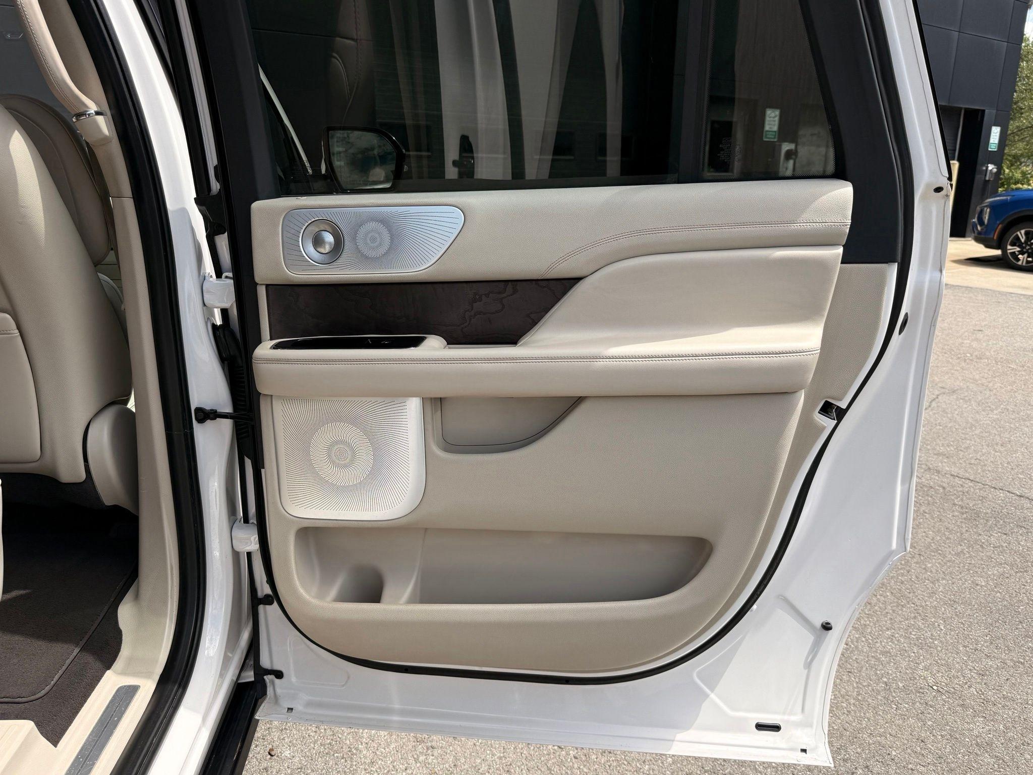 Lincoln Navigator  2019