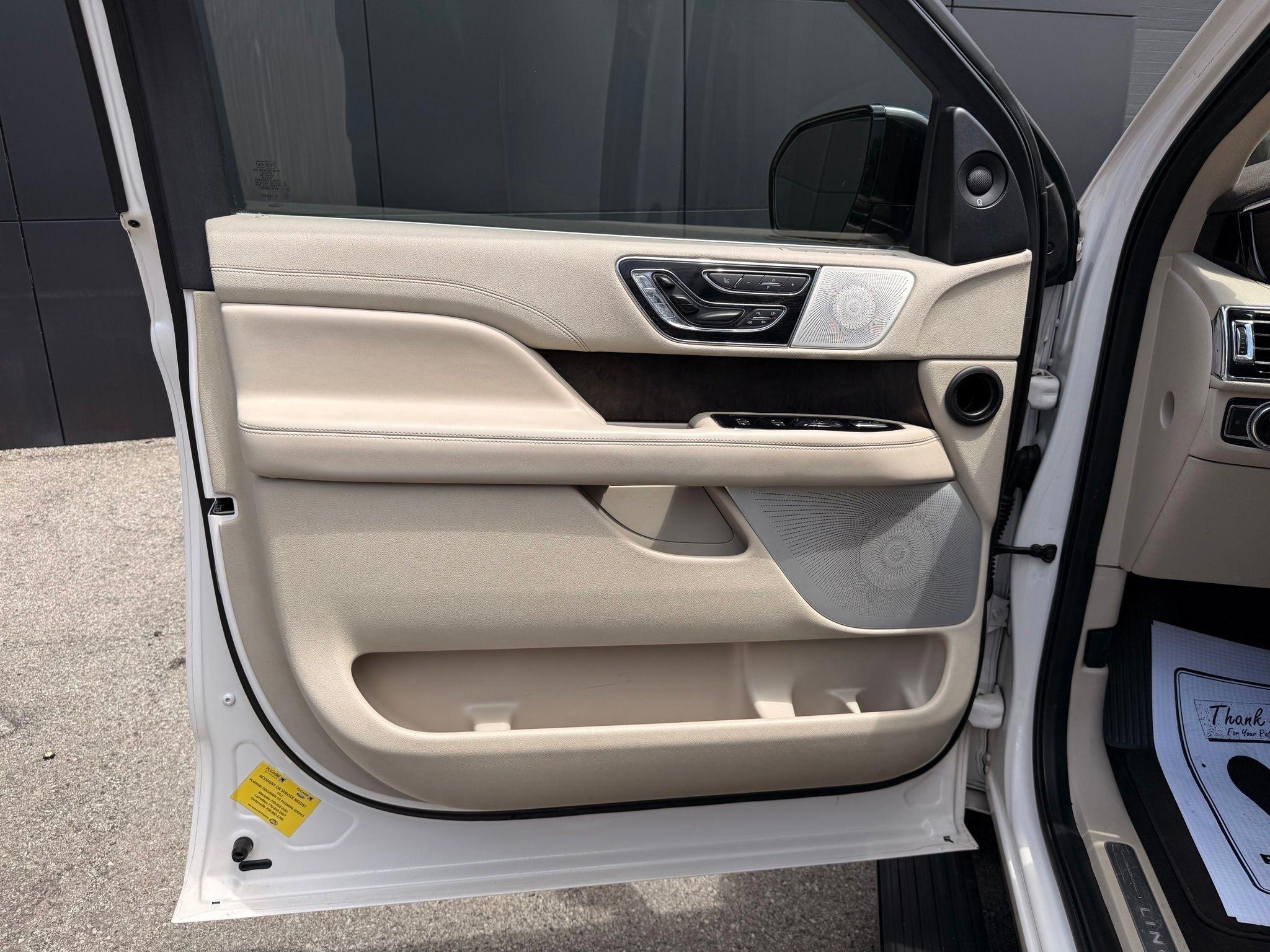 Lincoln Navigator  2019