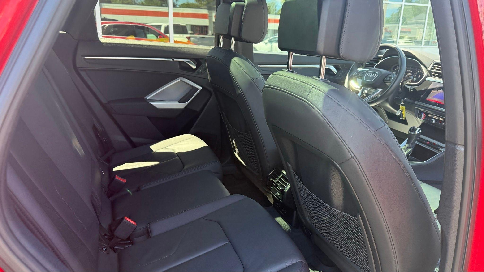 Audi Q3  2022