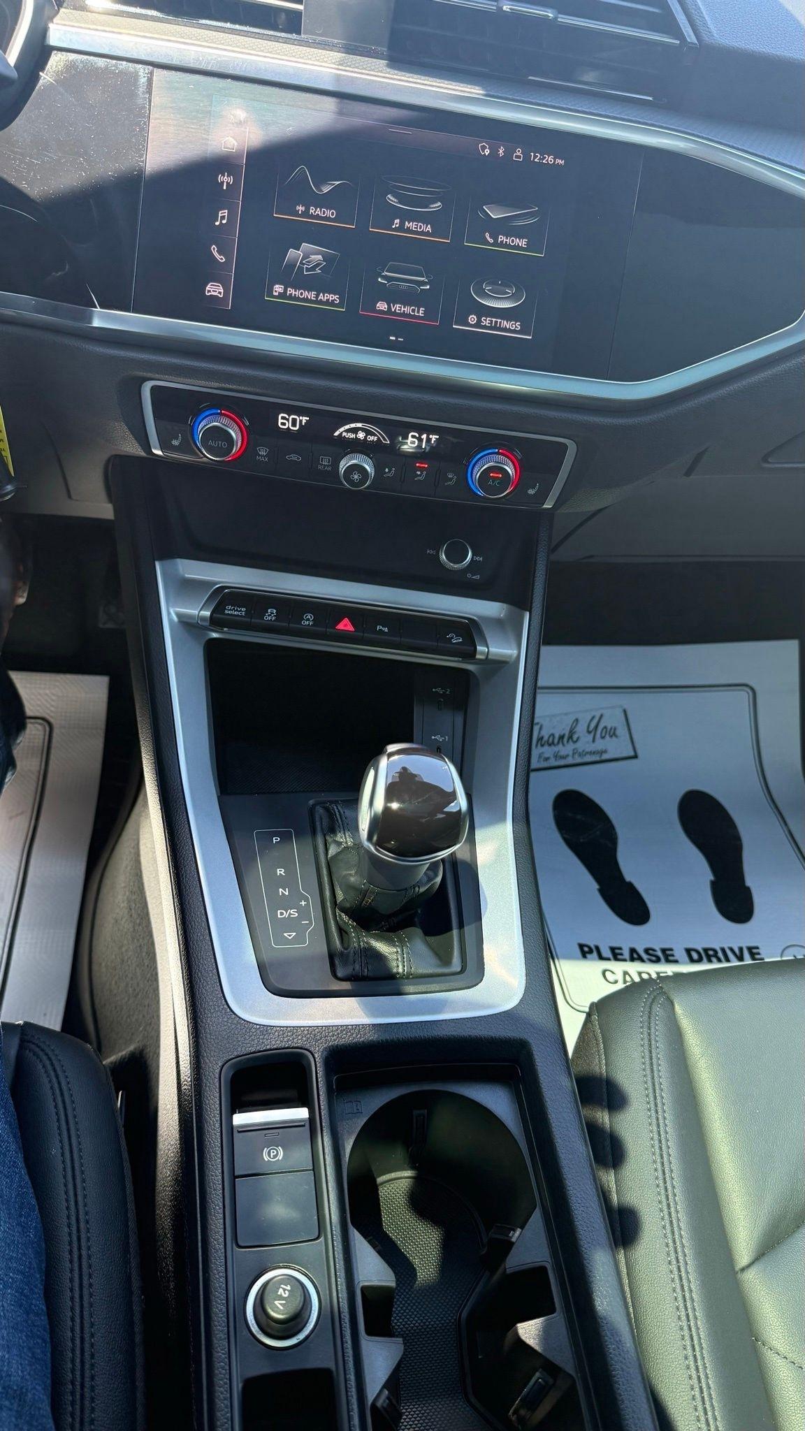 Audi Q3  2022