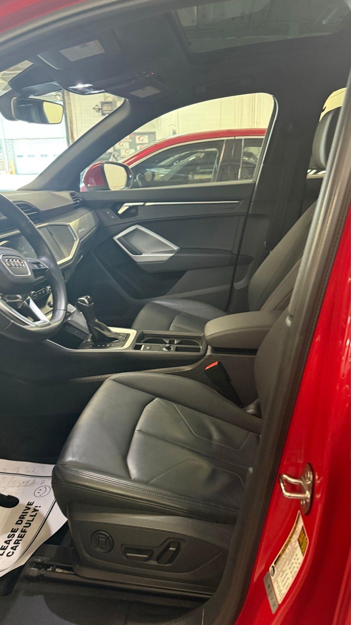 Audi Q3  2022