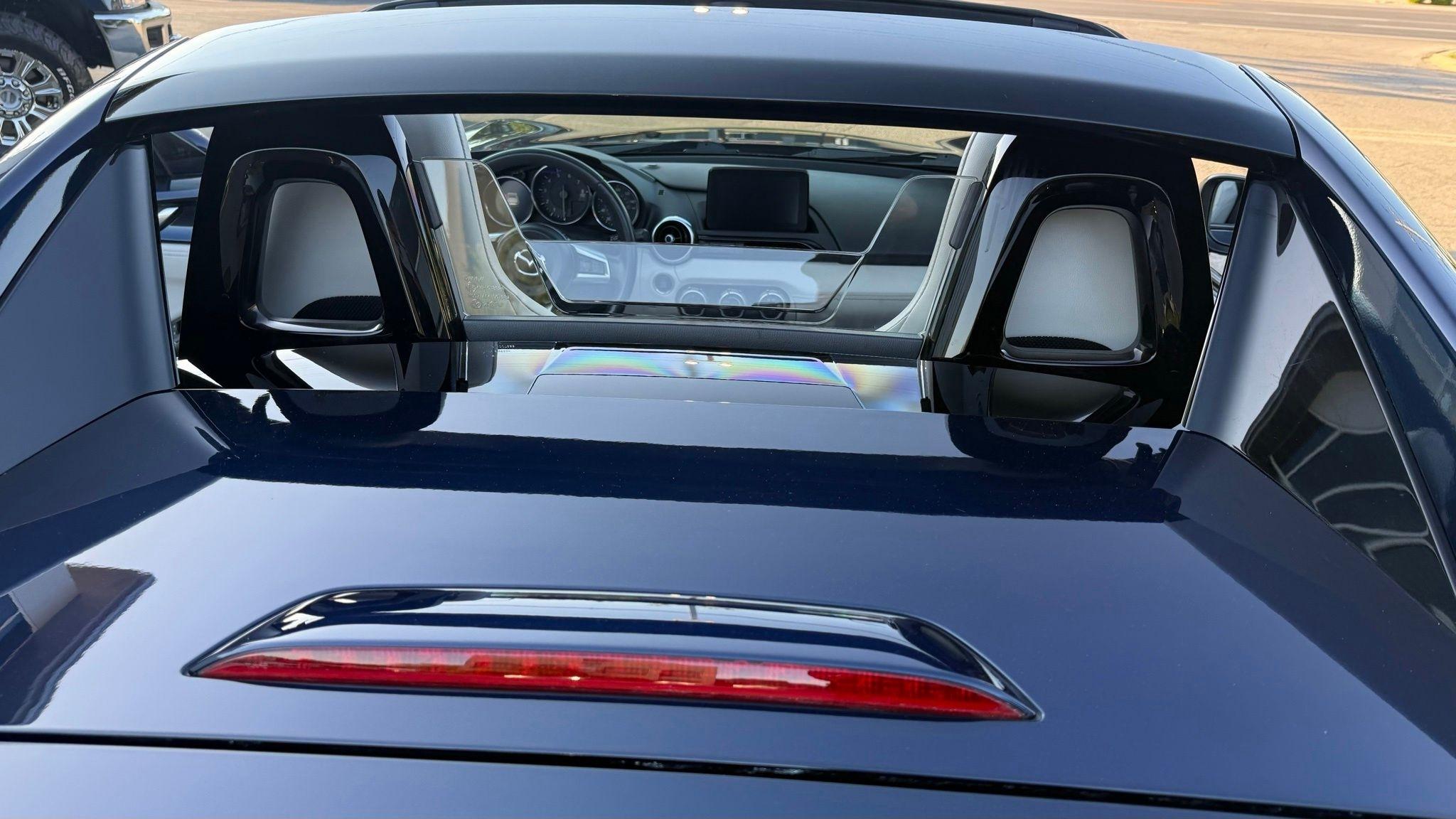 Mazda MX-5 Miata RF  2021