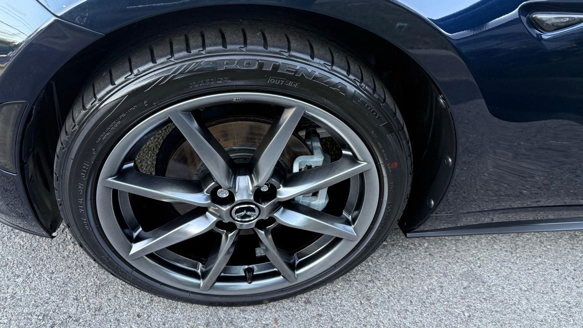 Mazda MX-5 Miata RF  2021