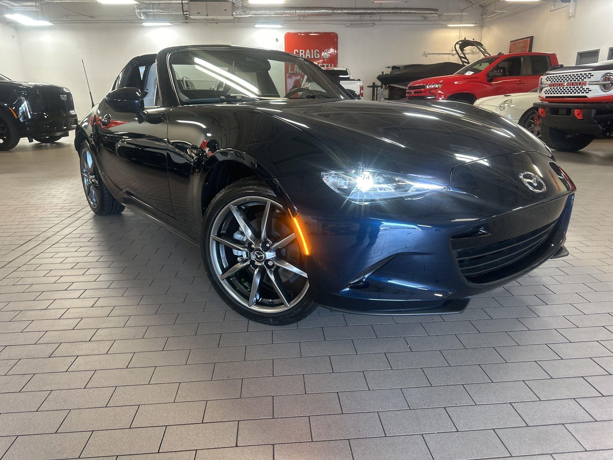 Mazda MX-5 Miata RF  2021