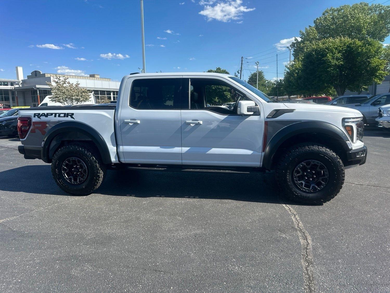 Ford F-150  2025