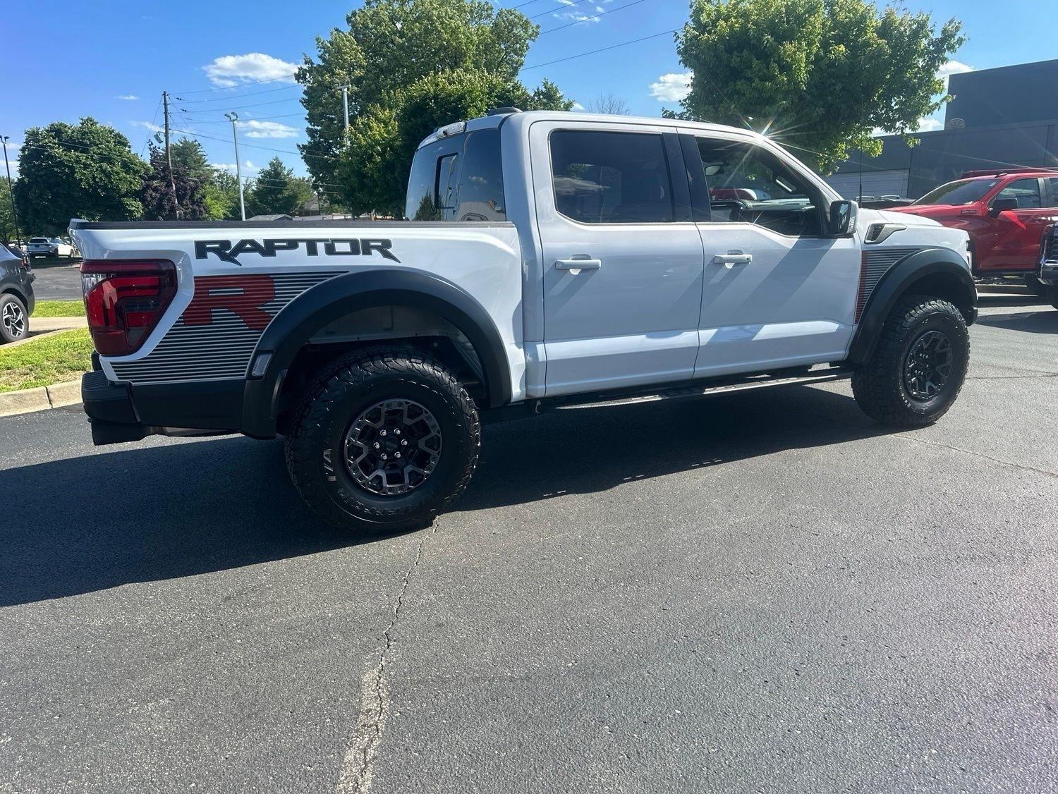 Ford F-150  2025