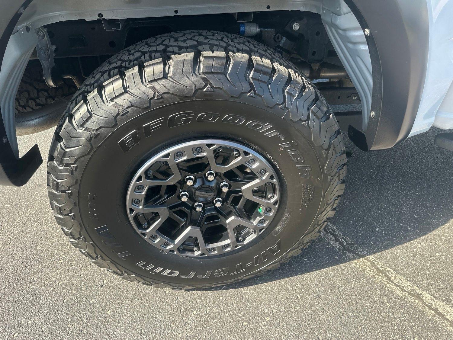 Ford F-150  2025