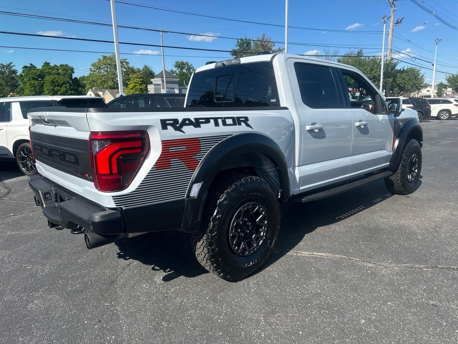 Ford F-150  2025