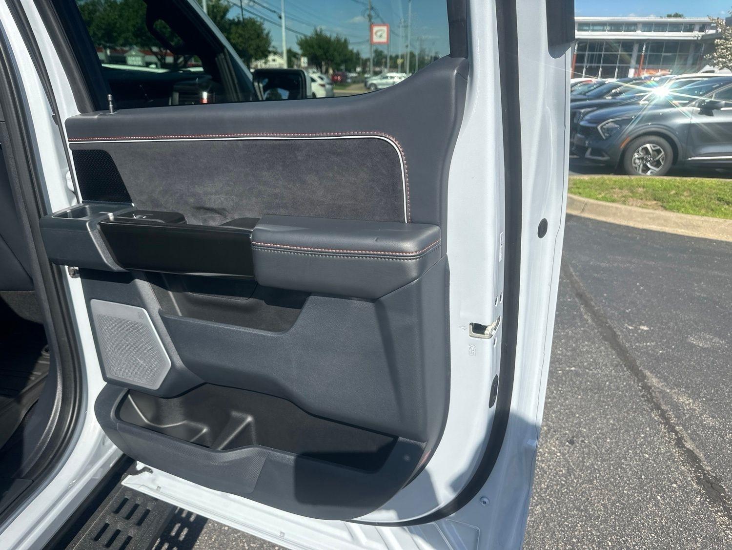 Ford F-150  2025