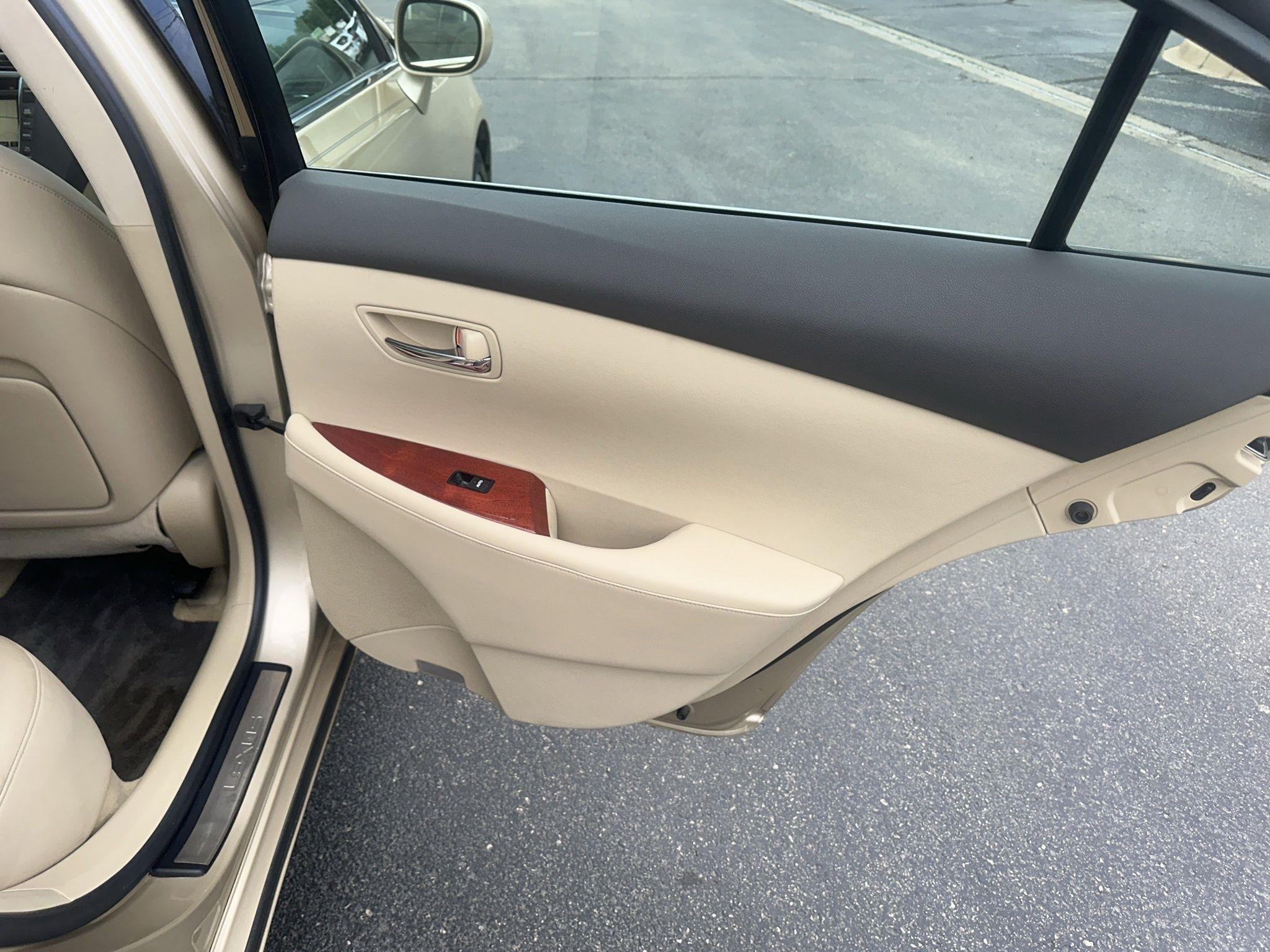Lexus ES 350  2009