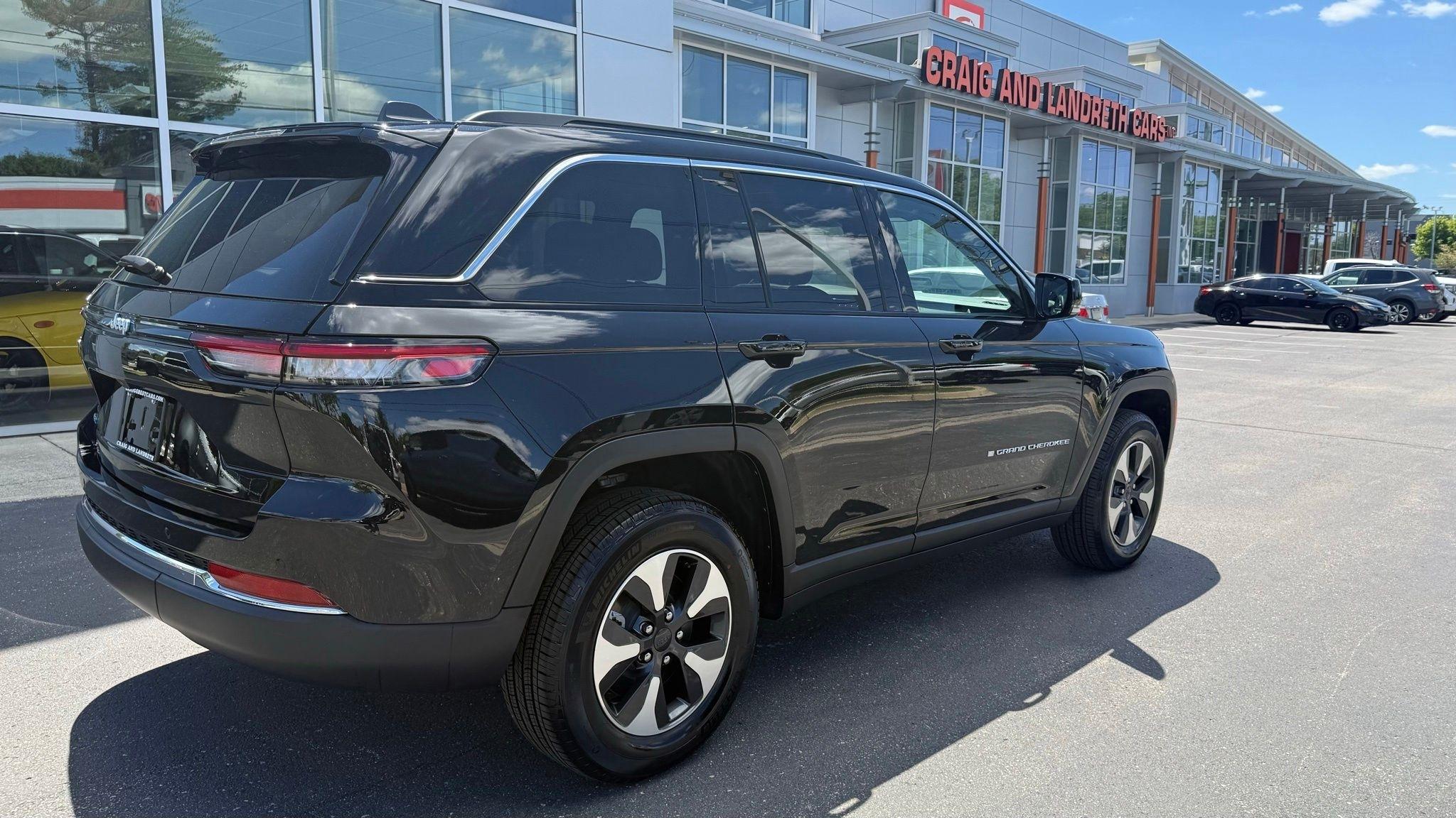 Jeep Grand Cherokee  2025