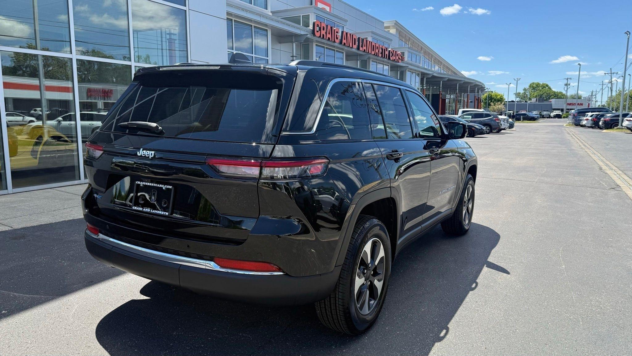 Jeep Grand Cherokee  2025