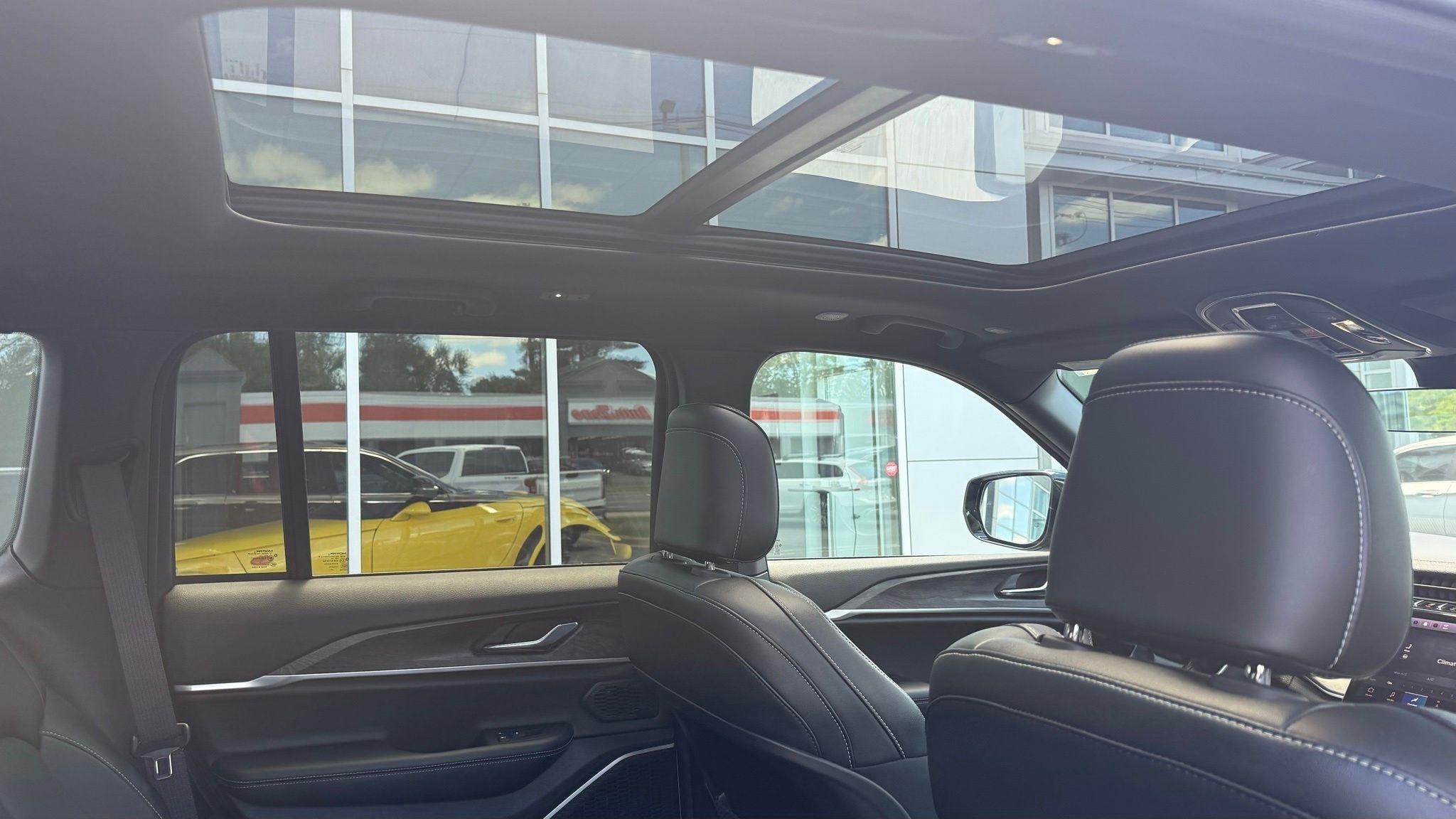 Jeep Grand Cherokee  2025