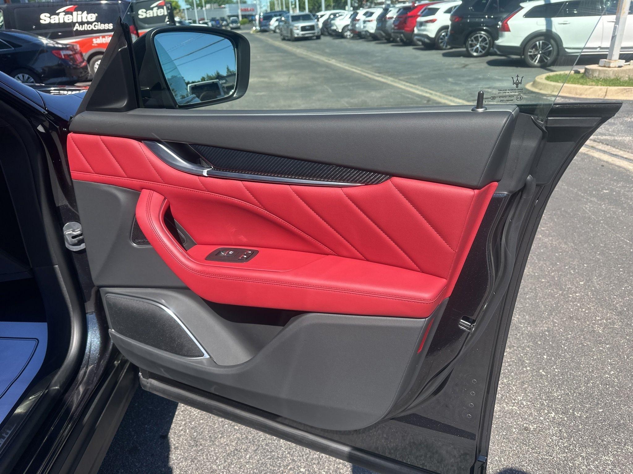 Maserati Levante  2023