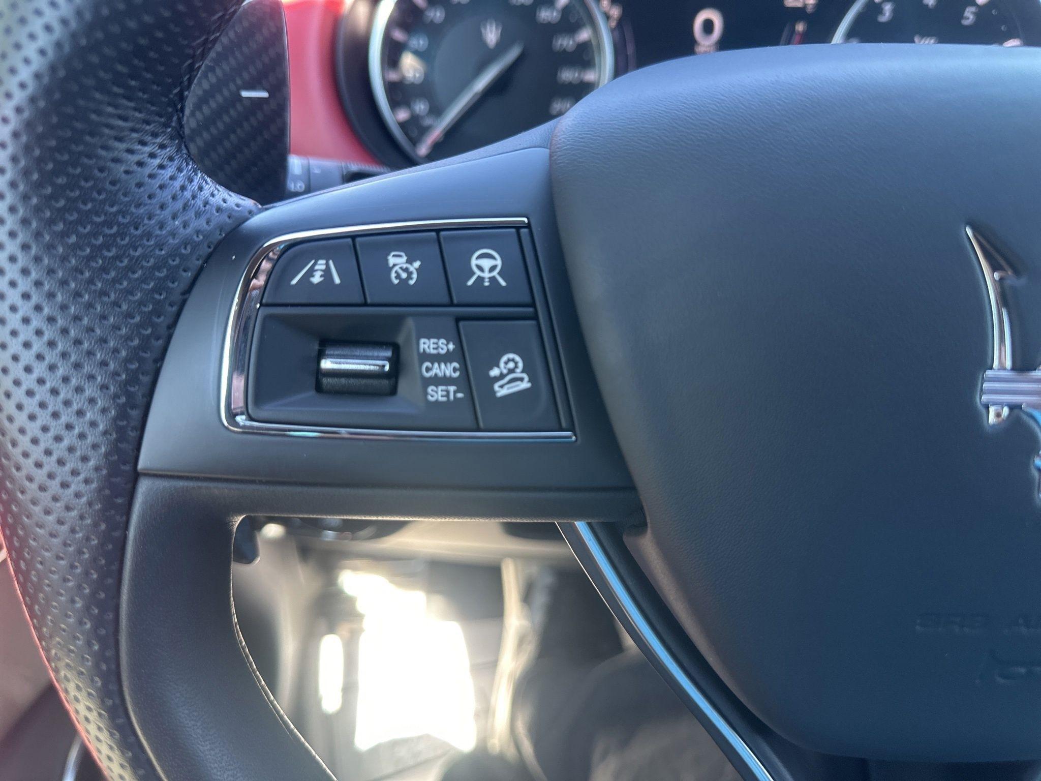Maserati Levante  2023