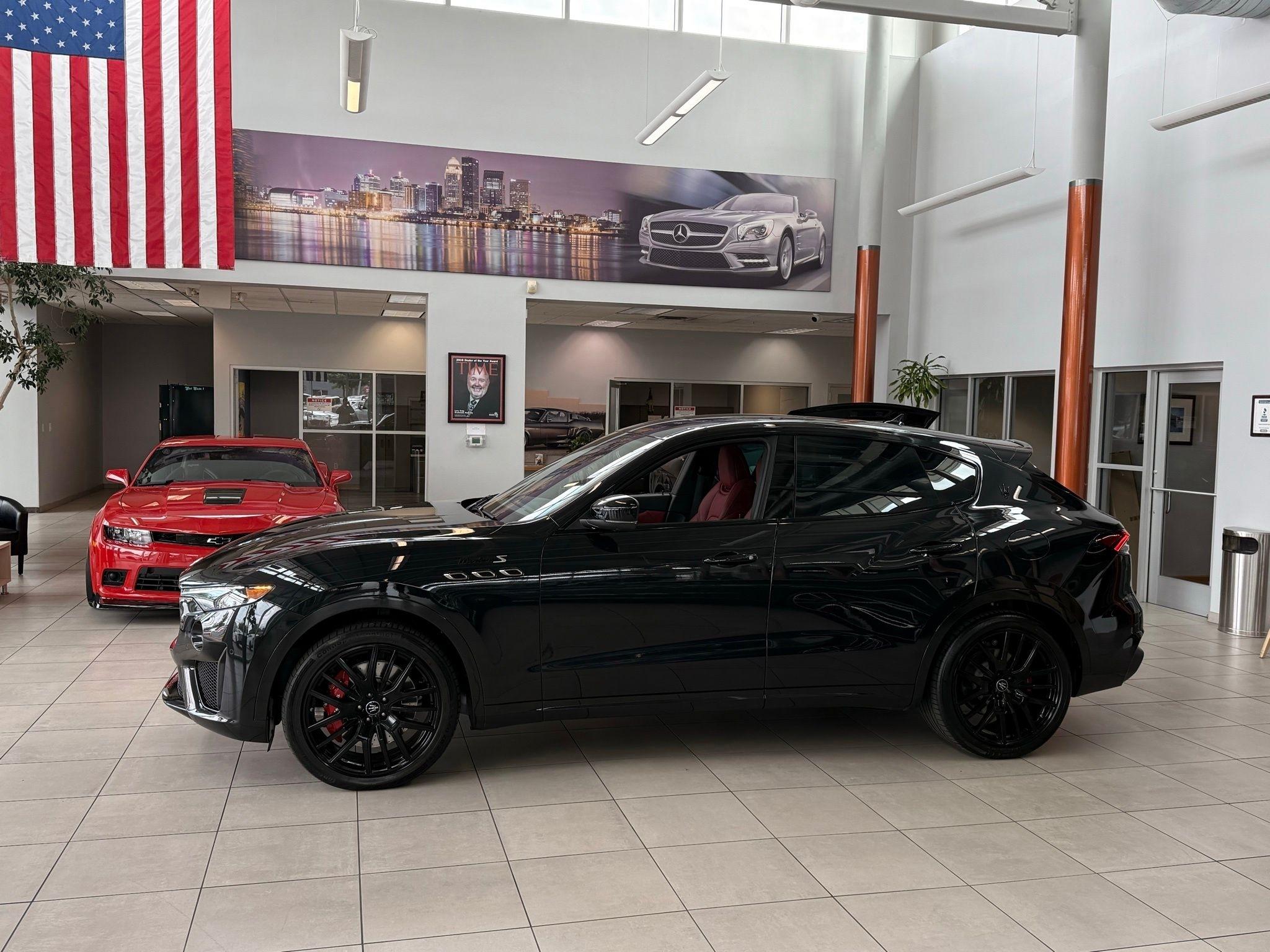 2023 Maserati Levante Modena S's photo