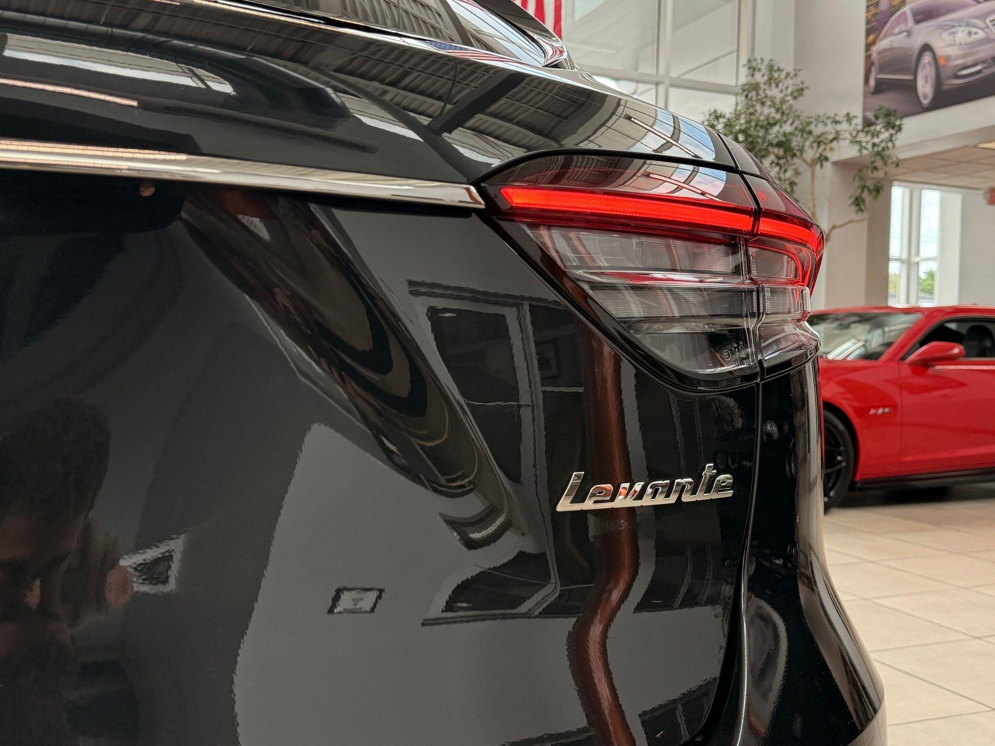 Maserati Levante  2023