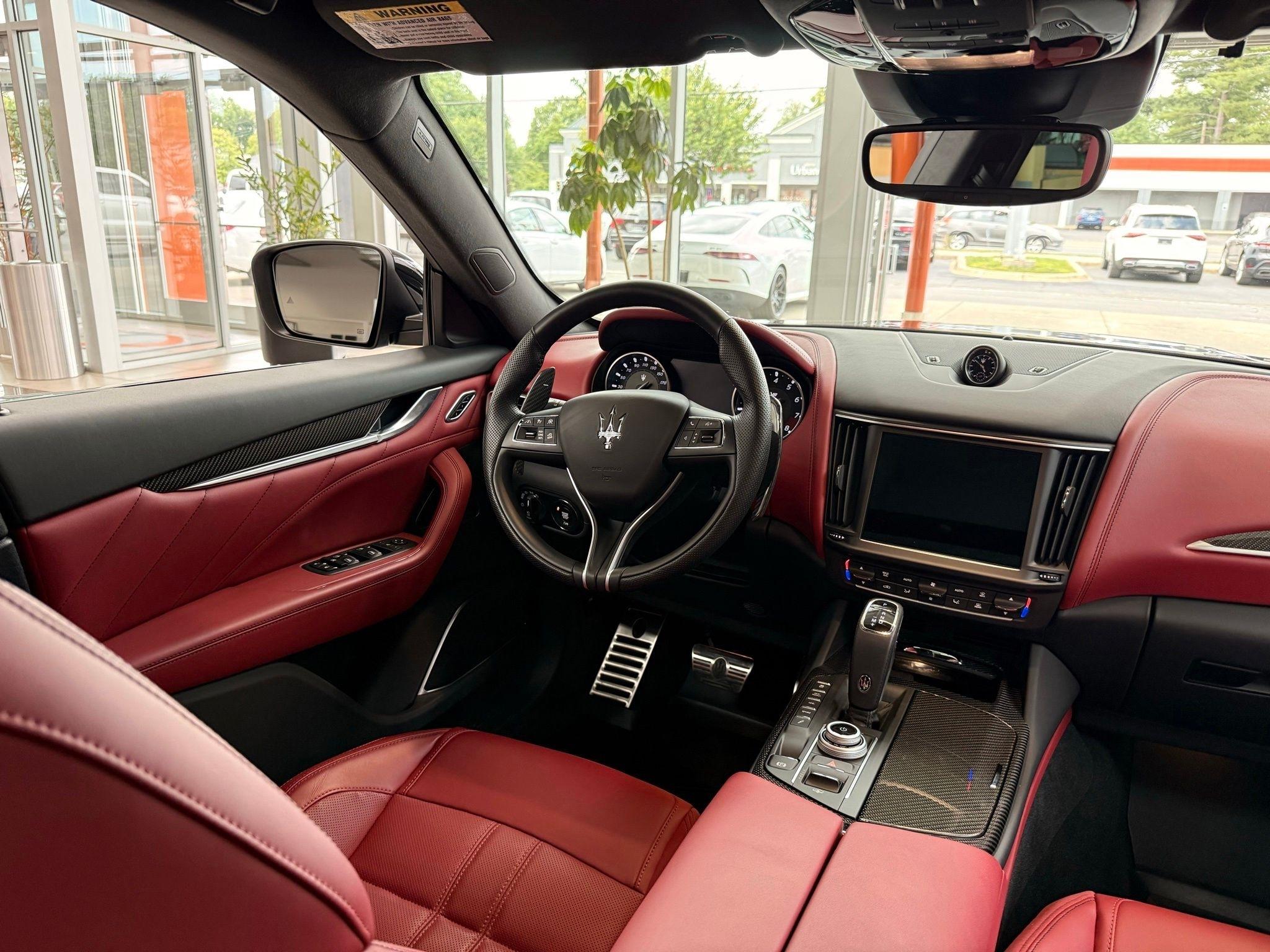 Maserati Levante  2023