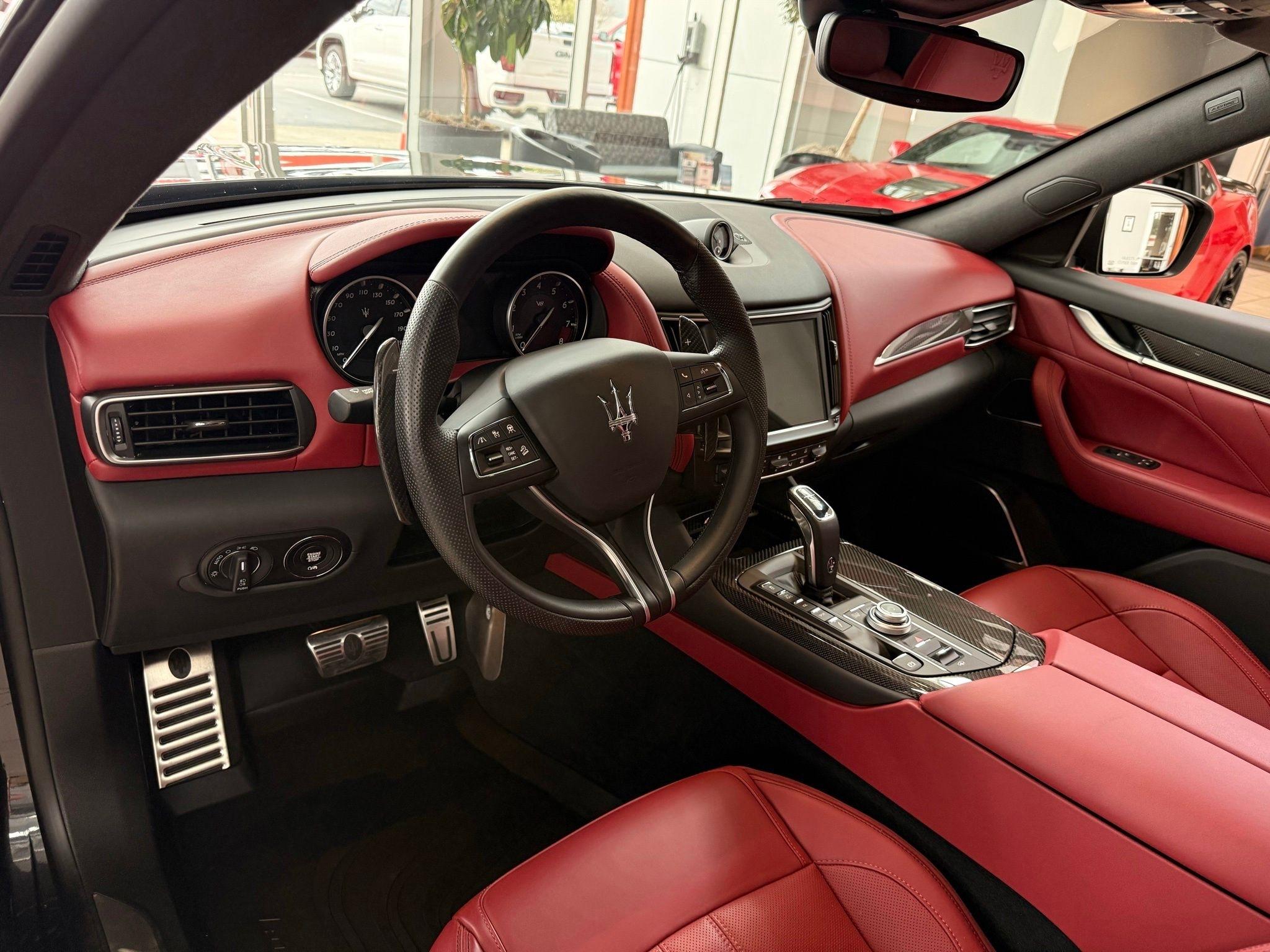 Maserati Levante  2023