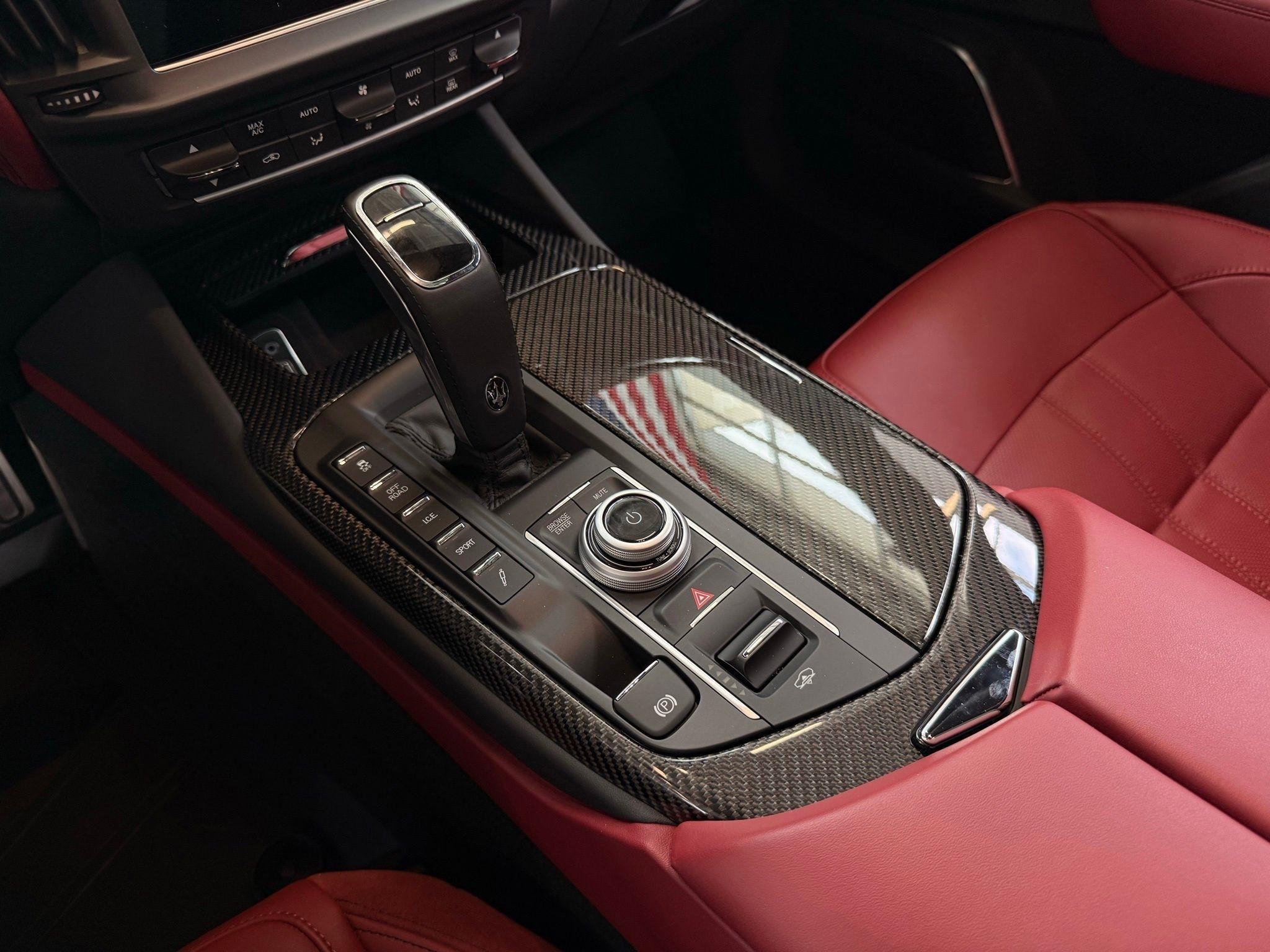 Maserati Levante  2023