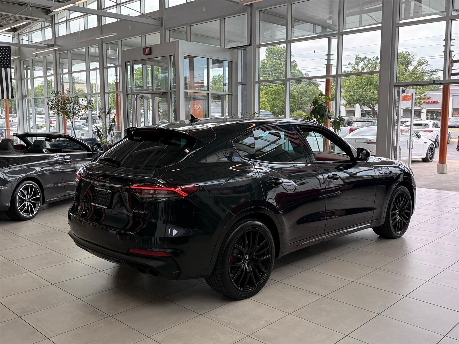 Maserati Levante  2023