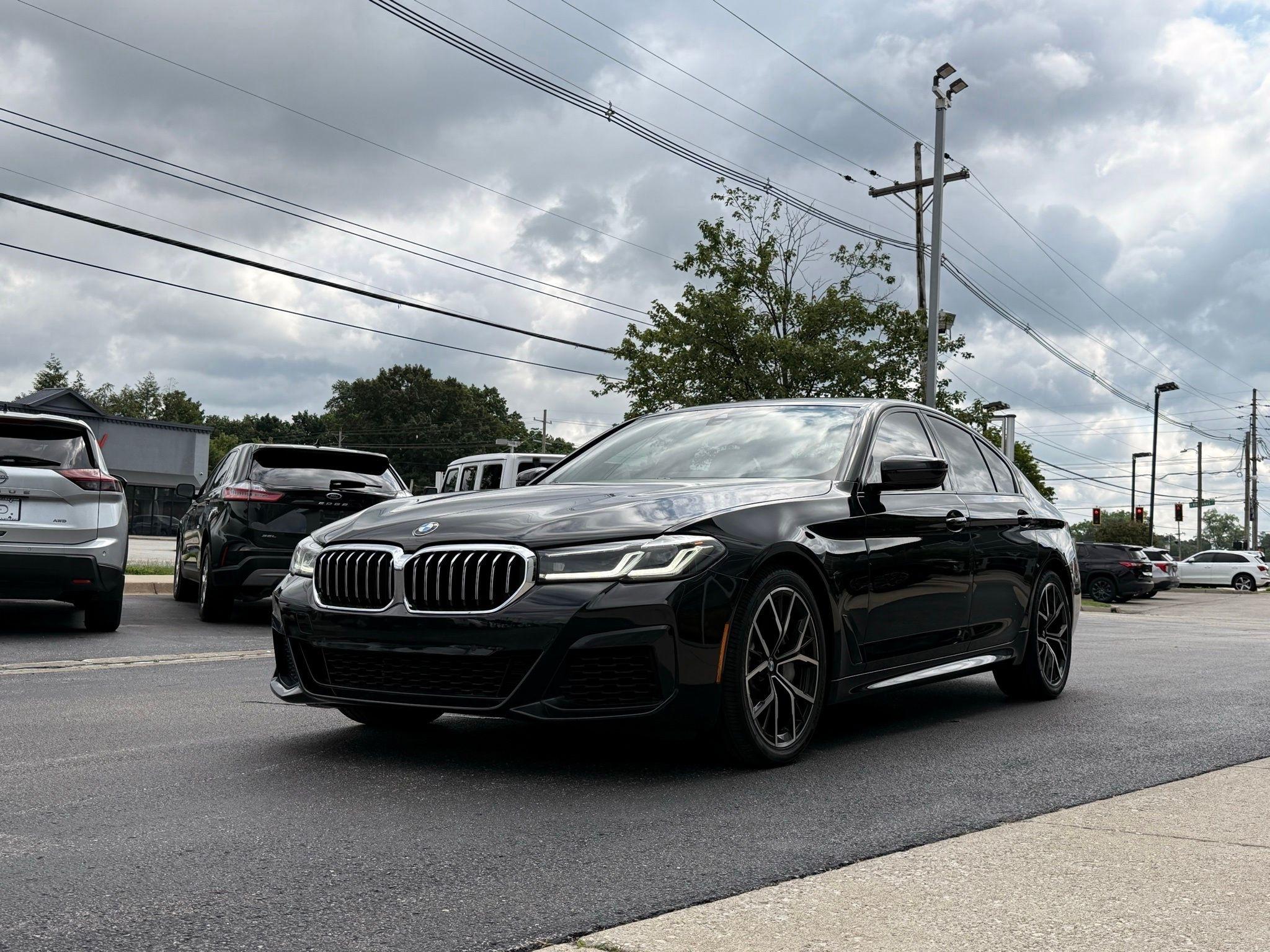 2022 BMW 5 Series 540i xDrive Sedan's photo