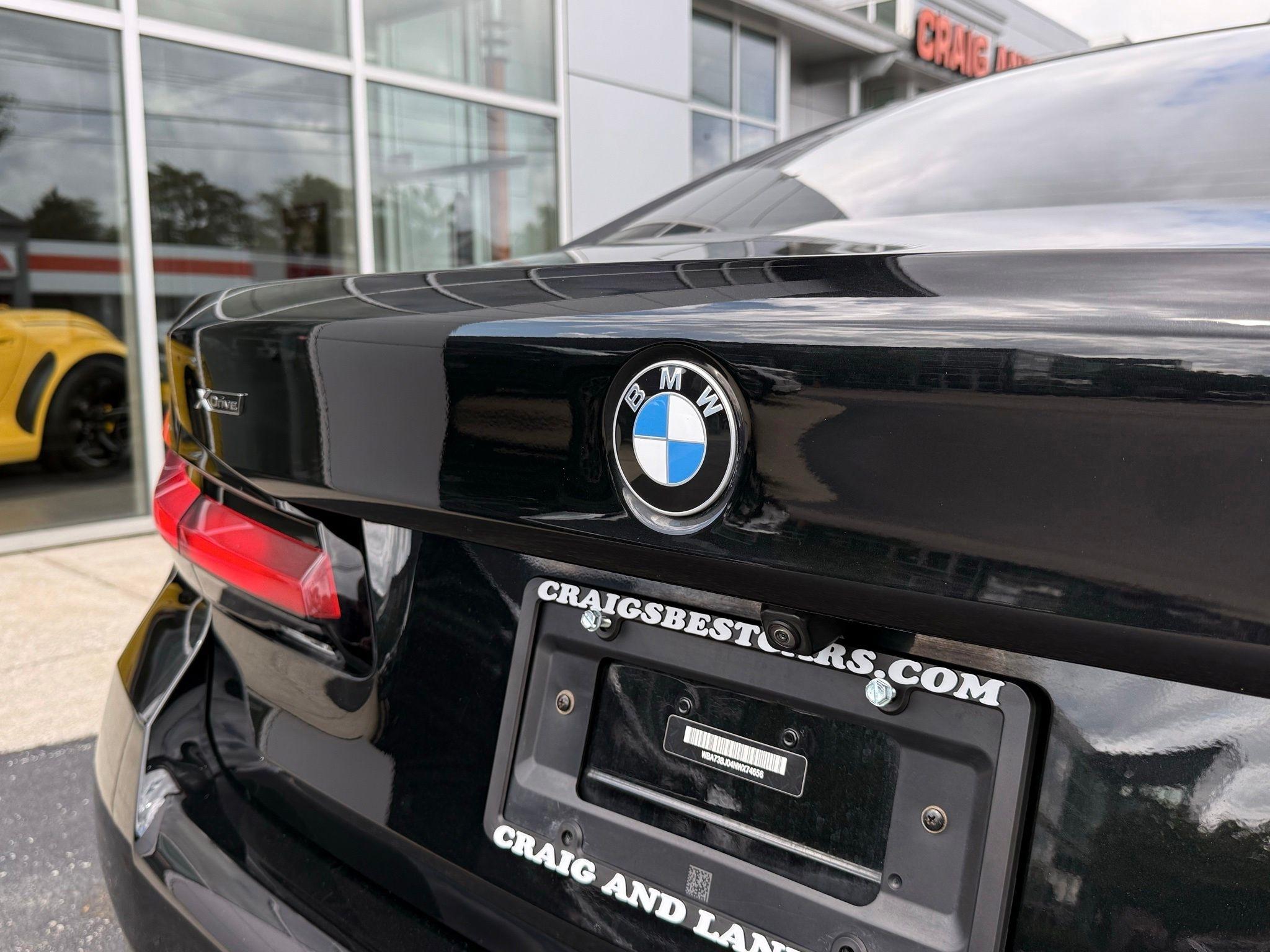 BMW 5-Series  2022