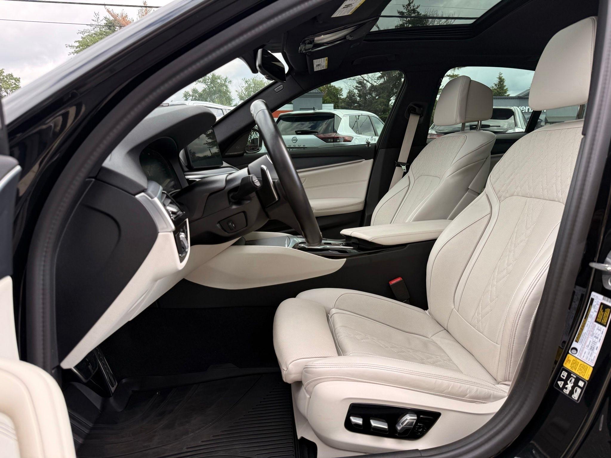 BMW 5-Series  2022