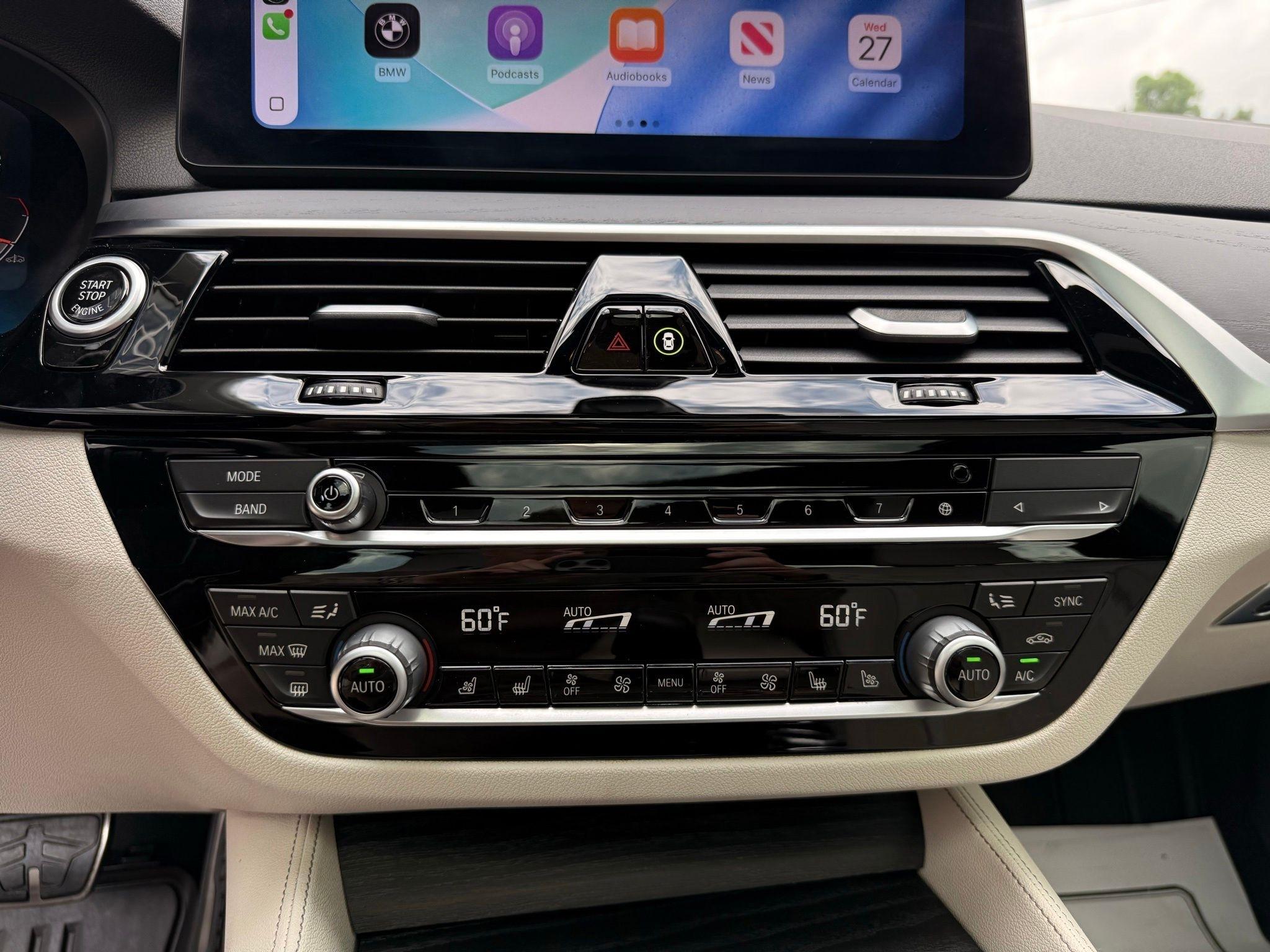 BMW 5-Series  2022